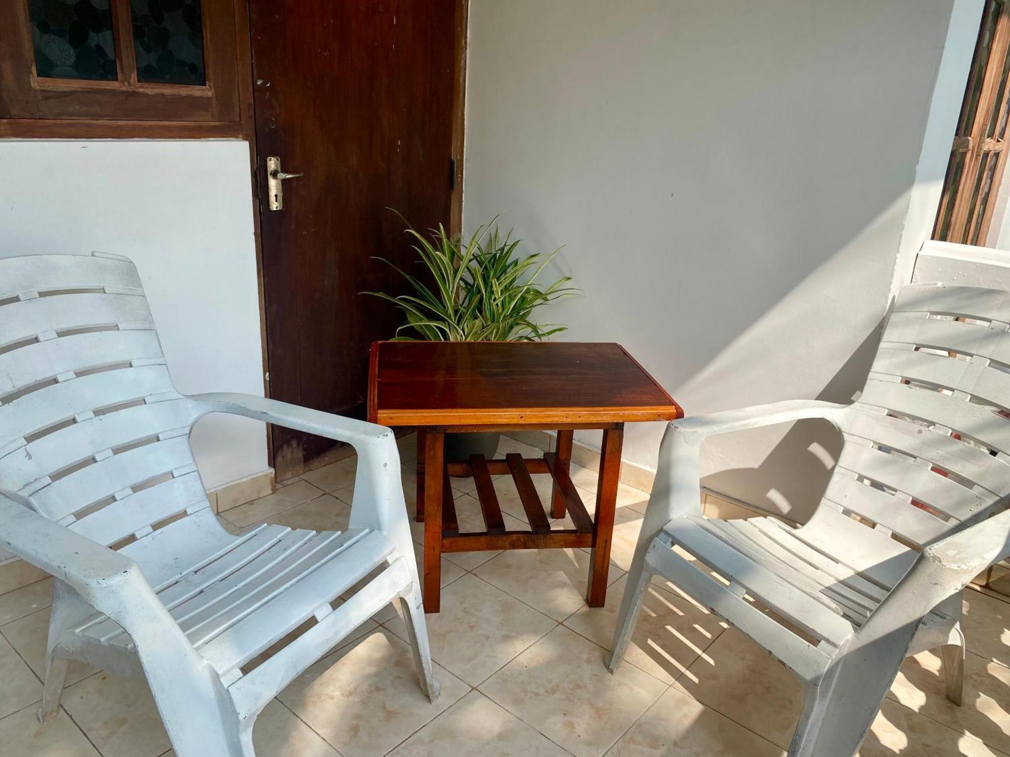 The Breeze Mirissa Bed & Breakfast Dış mekan fotoğraf